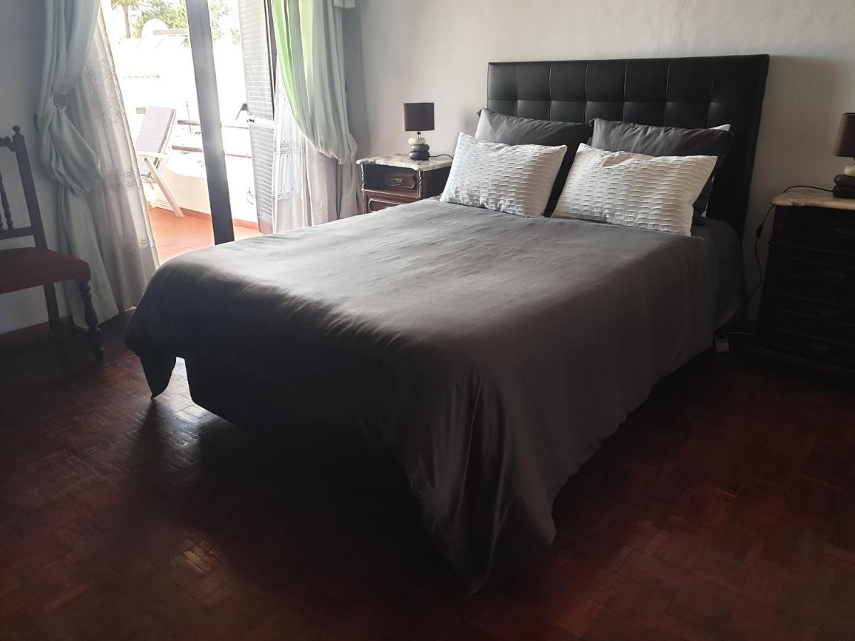 Oceanoasis Residences Suites โอลเญา ภายนอก รูปภาพ