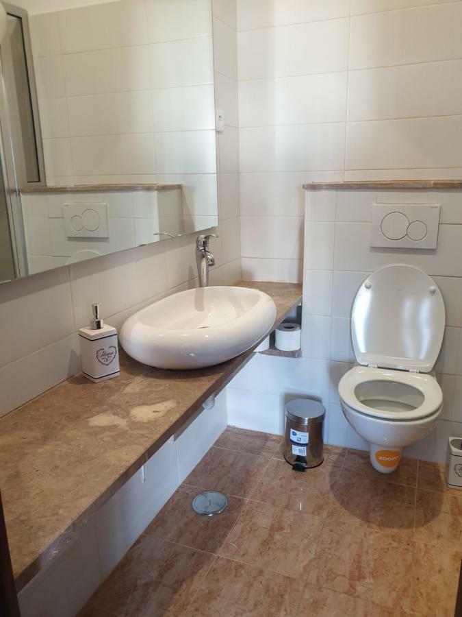 Oceanoasis Residences Suites โอลเญา ภายนอก รูปภาพ